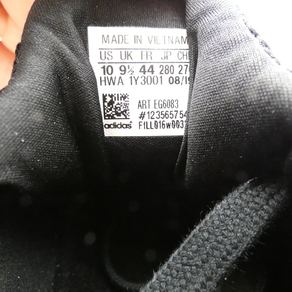 Adidas AlphaBoost U EG6083 Mens US 10 Running Shoes Black Gold Metallic Sneakers - Picture 9 of 10